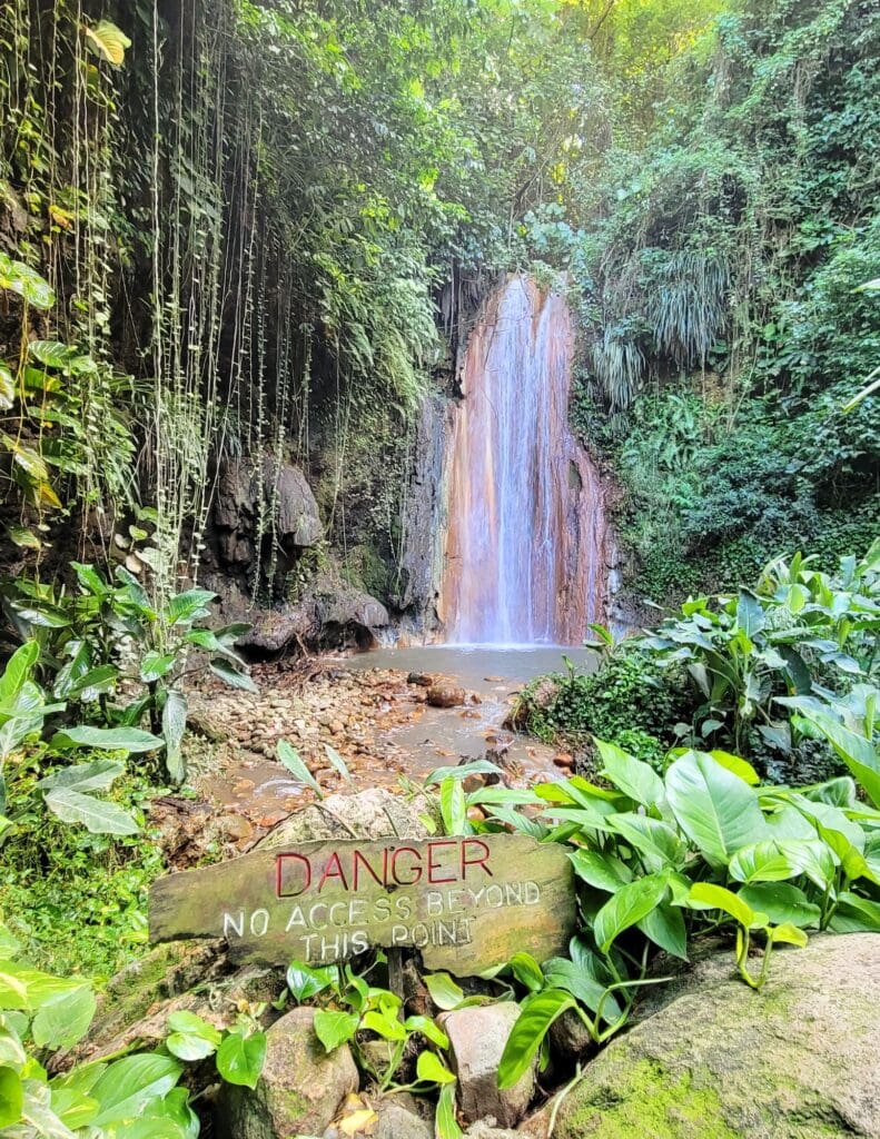 photo of Diamond Falls at the Botanical Gardens in St Lucia