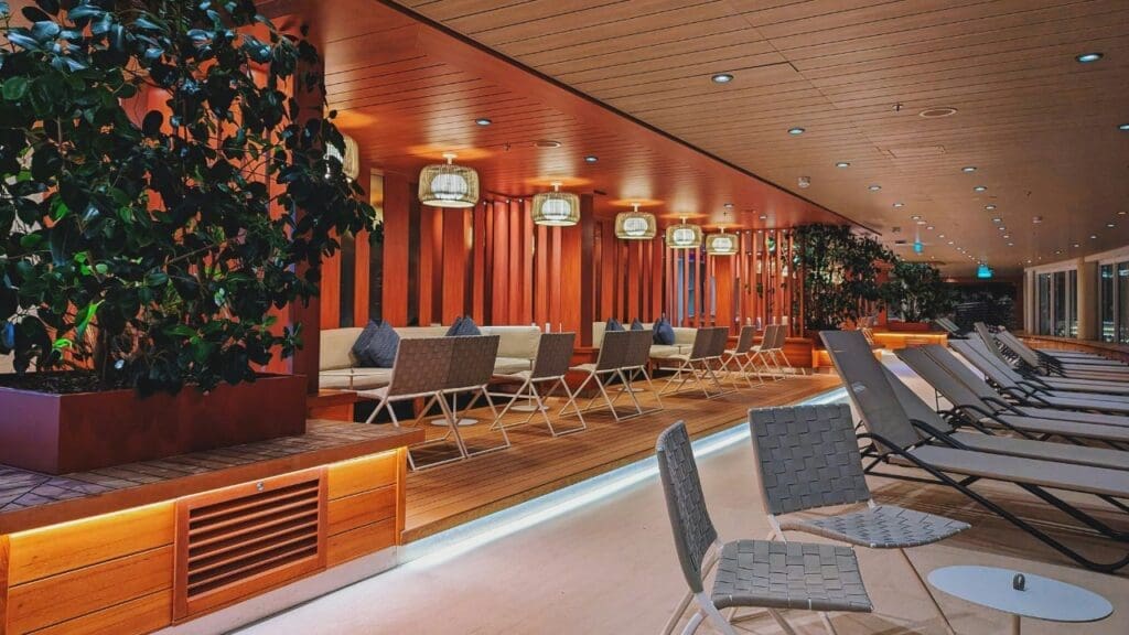 photo of interior of hotel 