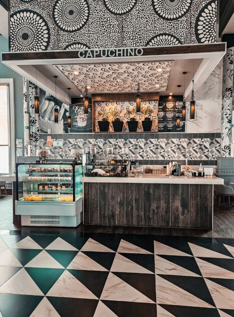 photo of Capuchino, Hotel Riu Palace Riviera Maya's cafe